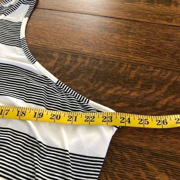 NEW Vitamin A Island Maxi in Nomad Stripe NWT - Picture 13 of 16